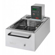 Термостат нагревающий Huber MPC-220B,с металлической ванной, объем ванны 20л. Термостат нагревающий Huber MPC-220B,с металлической ванной, объем ванны 20л.
