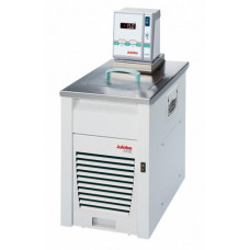 Термостат охлаждающий Julabo FP35-MA, объем ванны 2,5 л, мощность охлаждения при 0°C - 0,39 кВт Термостат охлаждающий Julabo FP35-MA, объем ванны 2,5 л, мощность охлаждения при 0°C - 0,39 кВт